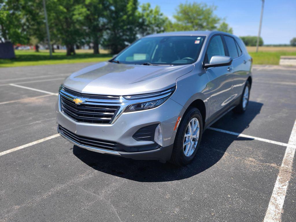 used 2024 Chevrolet Equinox car, priced at $19,401