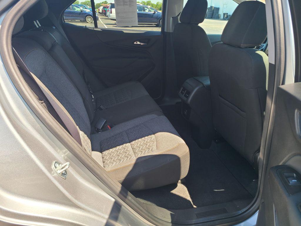 used 2024 Chevrolet Equinox car, priced at $19,401