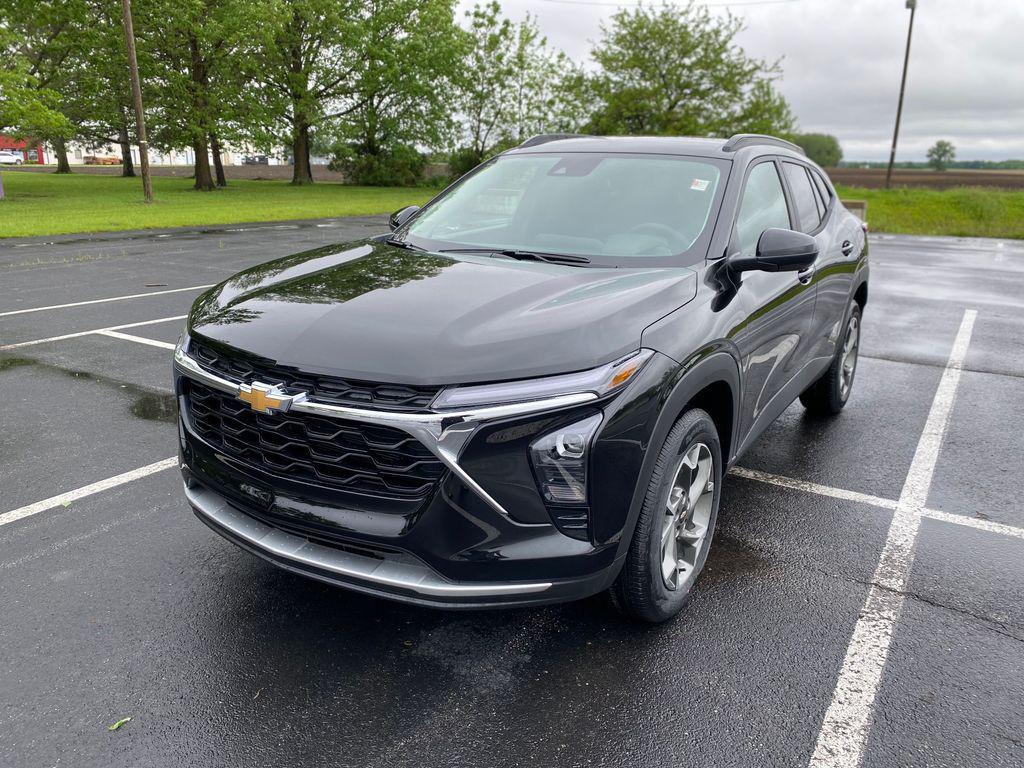 new 2026 Chevrolet Trax car, priced at $25,630