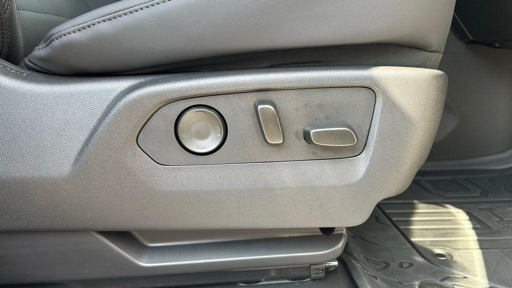 used 2023 GMC HUMMER EV Pickup car, priced at $70,978