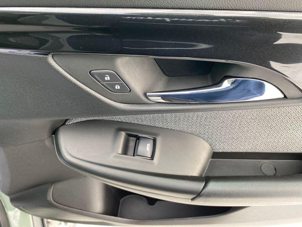 used 2025 Chevrolet TrailBlazer car