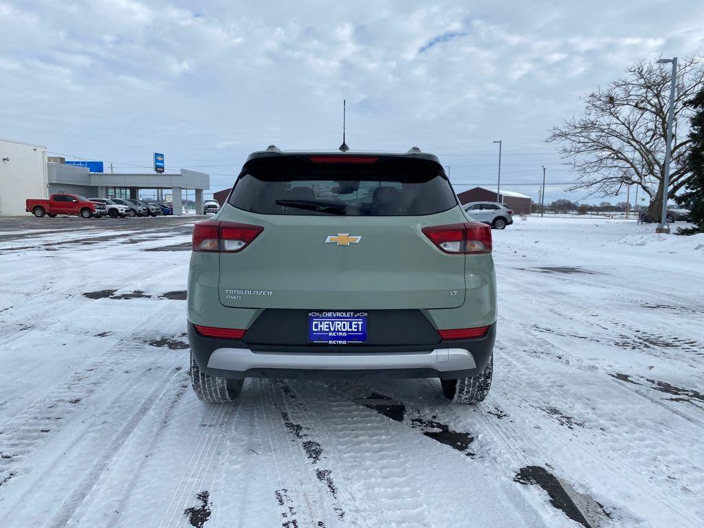 used 2025 Chevrolet TrailBlazer car
