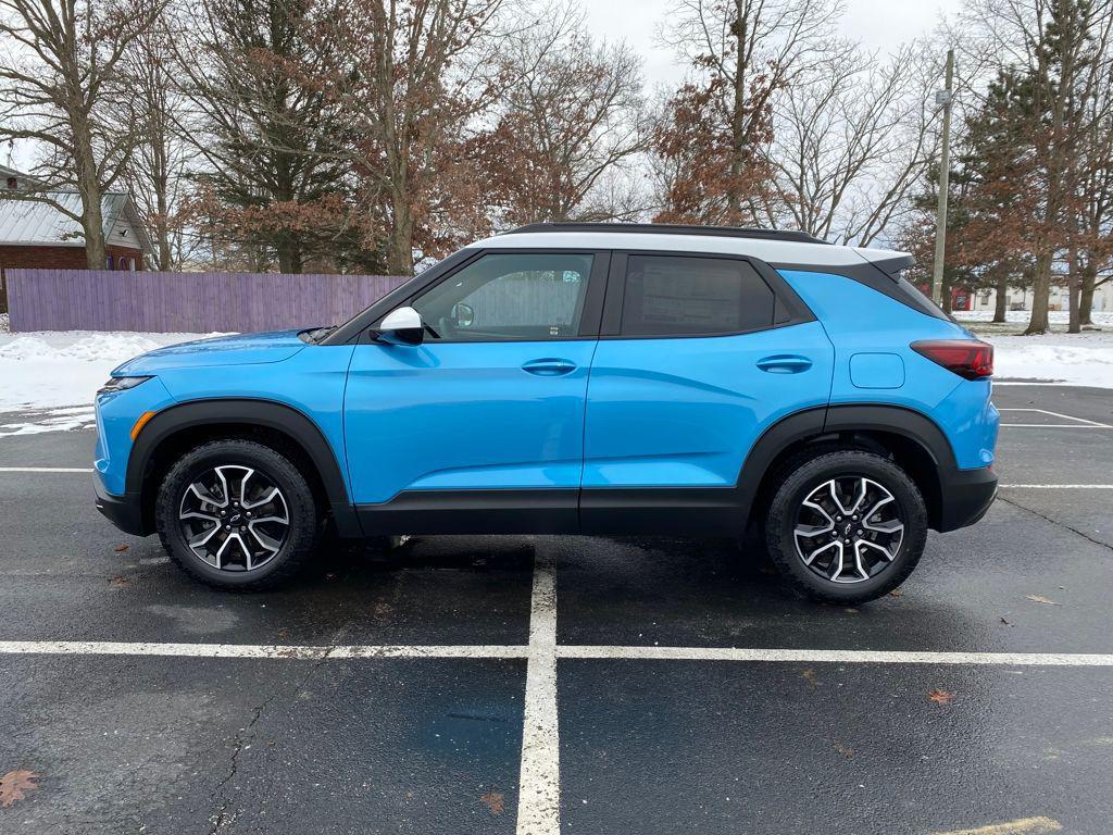 new 2025 Chevrolet TrailBlazer car, priced at $32,600