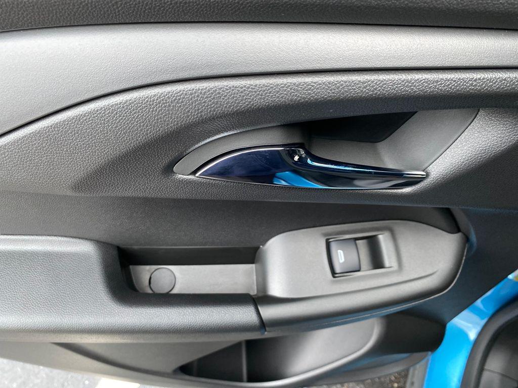 new 2025 Chevrolet TrailBlazer car, priced at $32,600