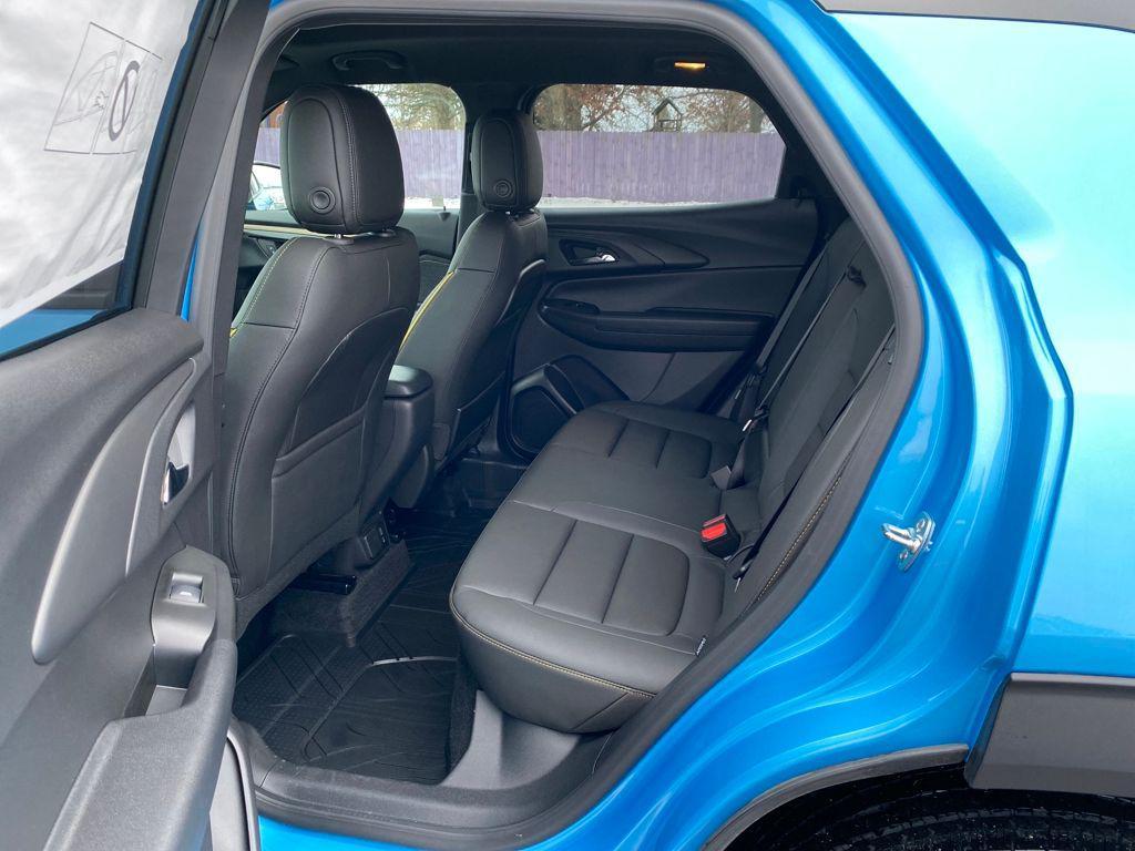 new 2025 Chevrolet TrailBlazer car, priced at $32,600
