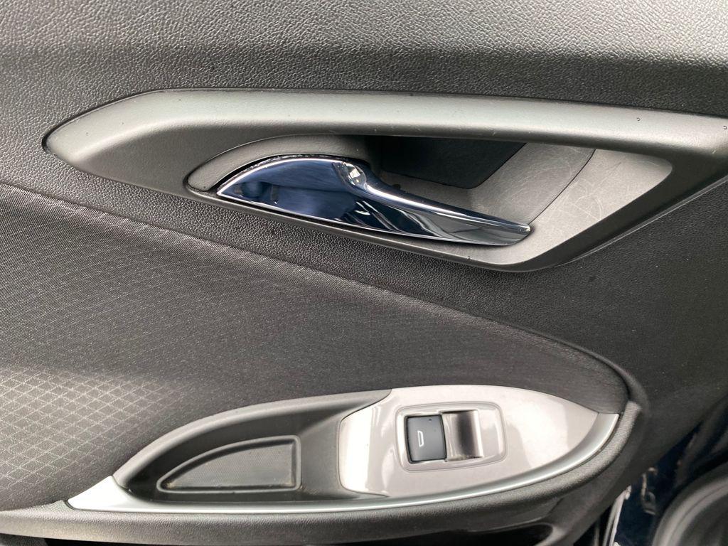 used 2023 Chevrolet Malibu car