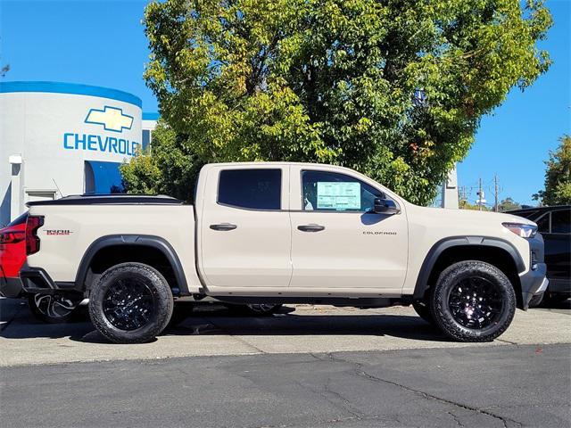 new 2026 Chevrolet Colorado car, priced at $38,995