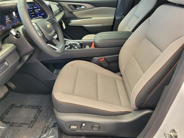 new 2026 Chevrolet Traverse car, priced at $44,795