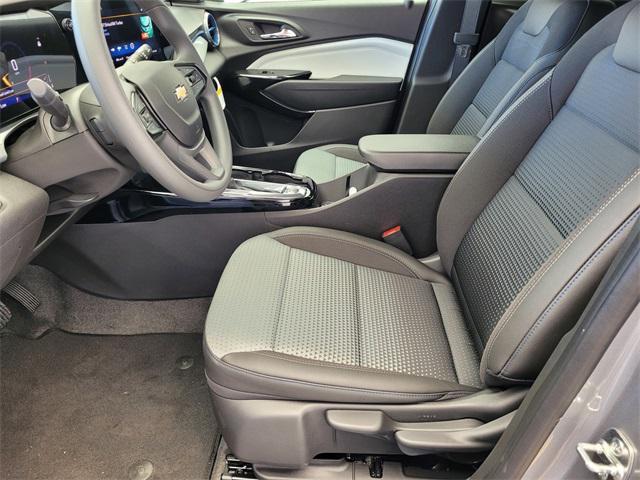 new 2026 Chevrolet Trax car, priced at $25,470