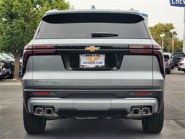 new 2026 Chevrolet Traverse car, priced at $39,195