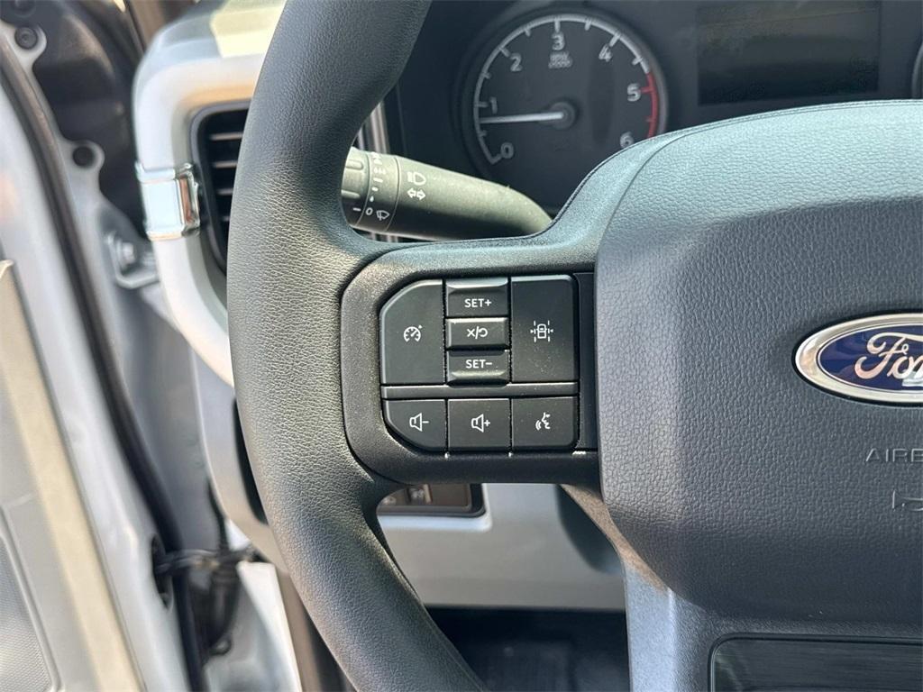 new 2025 Ford F-350 car, priced at $51,060