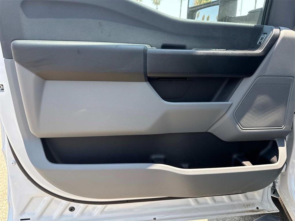 new 2025 Ford F-350 car, priced at $51,060