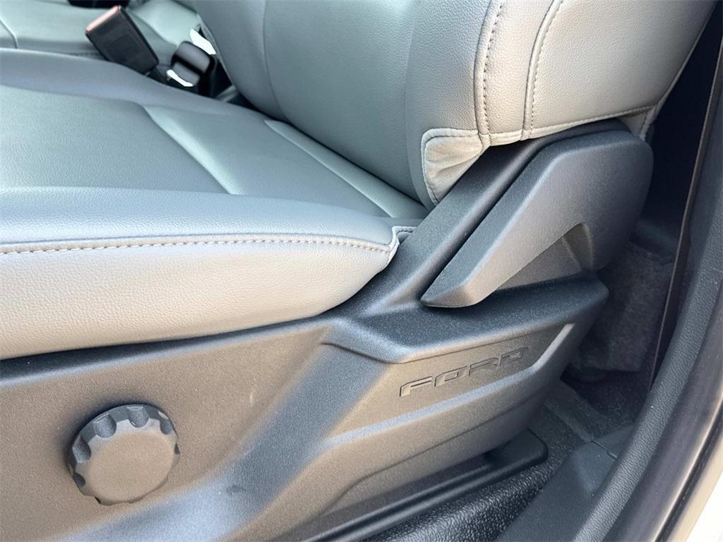 new 2025 Ford F-350 car, priced at $51,060
