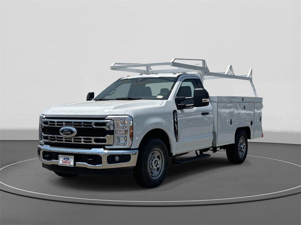 new 2025 Ford F-350 car, priced at $51,060