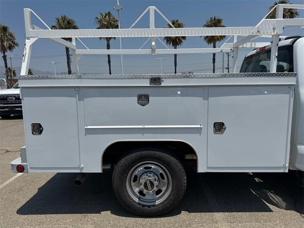 new 2025 Ford F-350 car, priced at $51,060