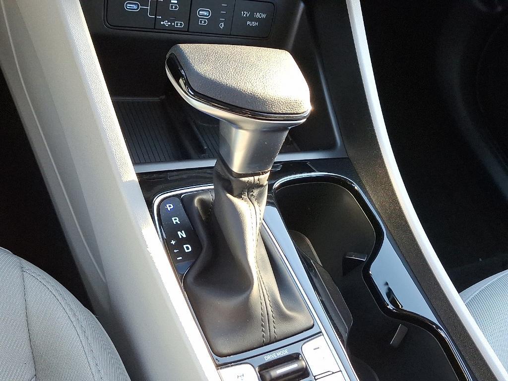 new 2025 Hyundai Tucson car, priced at $27,910