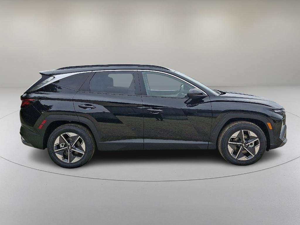 new 2026 Hyundai Tucson car, priced at $31,547