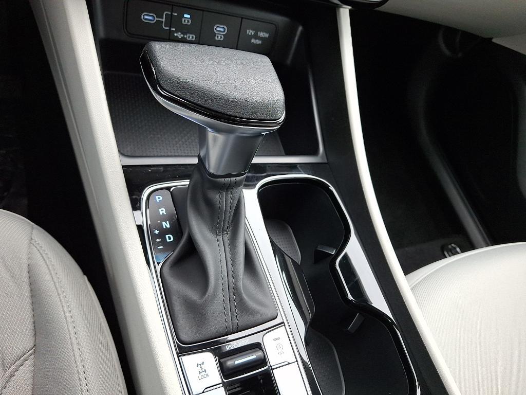 new 2026 Hyundai Tucson car, priced at $33,631