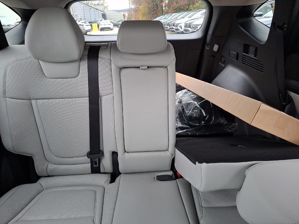 new 2026 Hyundai TUCSON Plug-In Hybrid car, priced at $49,751