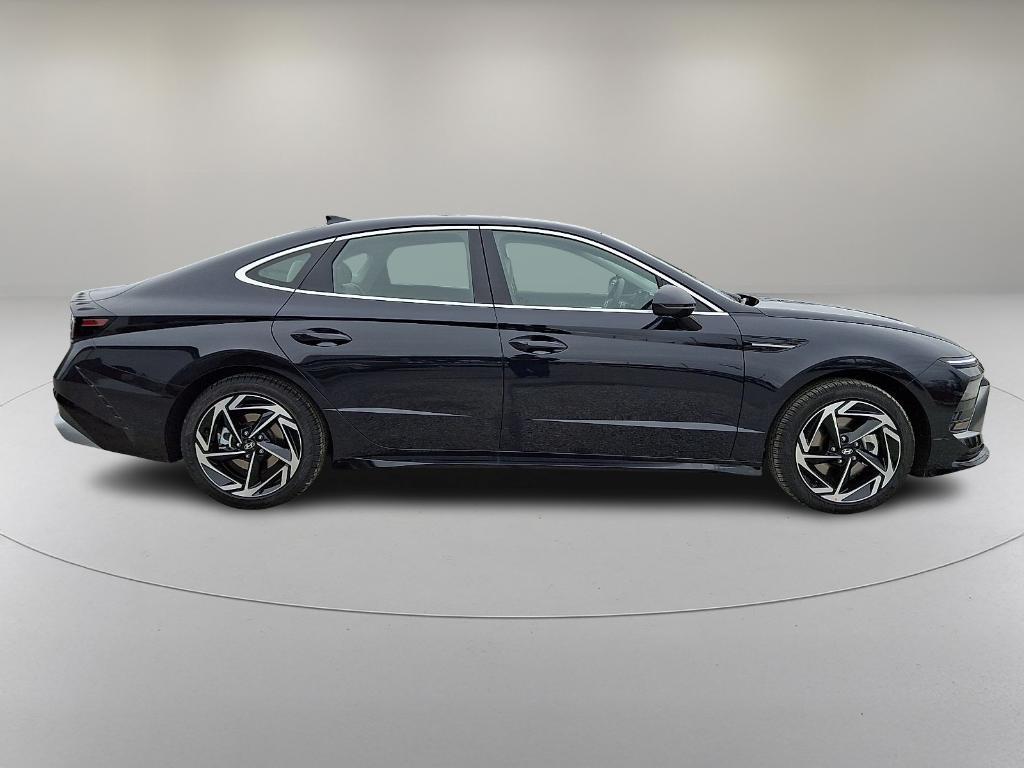 new 2026 Hyundai Sonata car, priced at $30,401