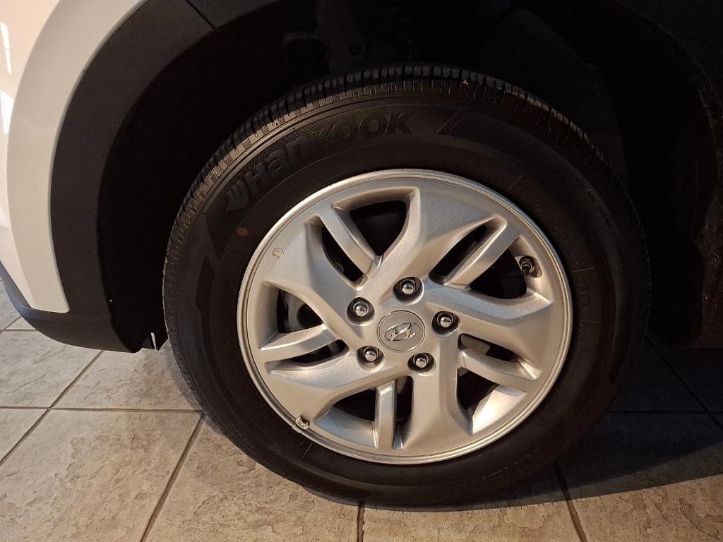 new 2025 Hyundai Venue car, priced at $21,754