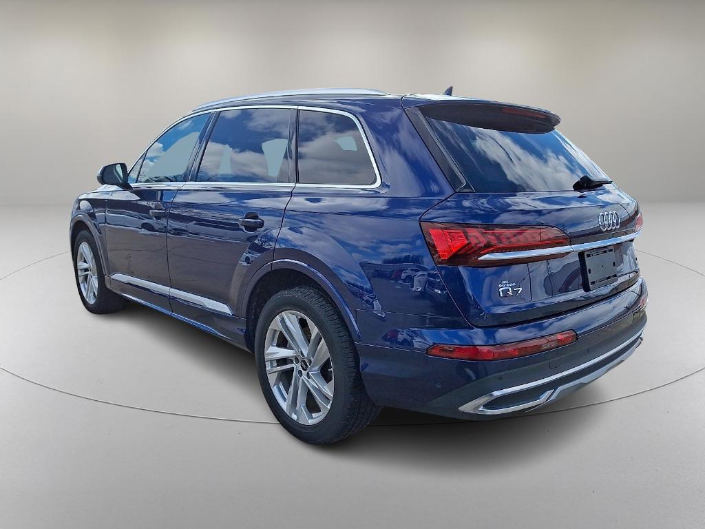 used 2022 Audi Q7 car, priced at $29,490