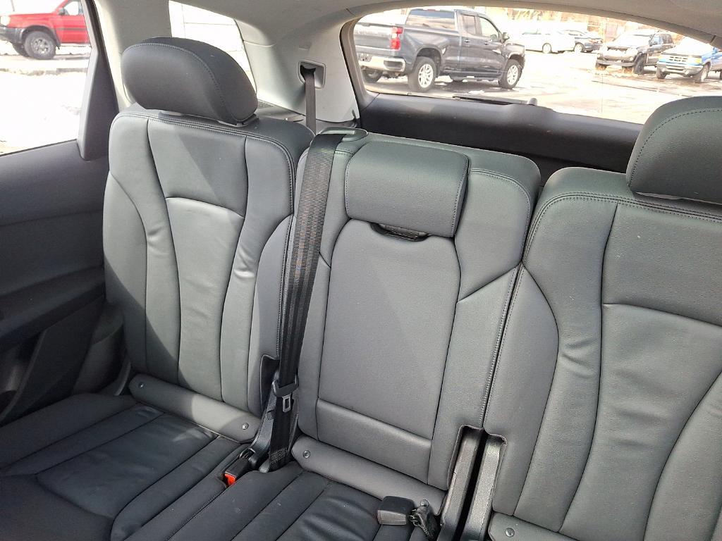 used 2022 Audi Q7 car, priced at $29,490