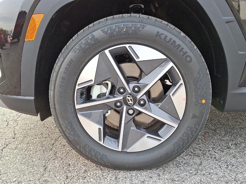 new 2025 Hyundai Tucson car, priced at $32,415