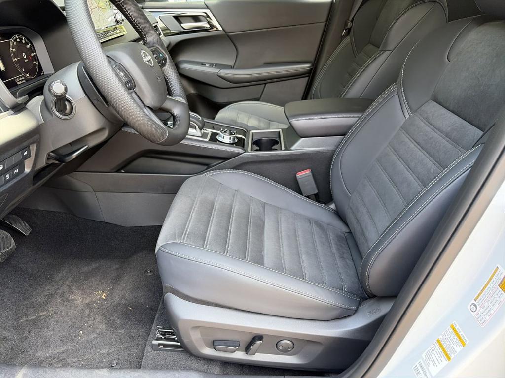 new 2026 Nissan Rogue Plug-In Hybrid car, priced at $46,832