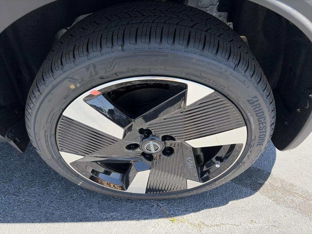new 2026 Nissan Kicks car, priced at $27,958