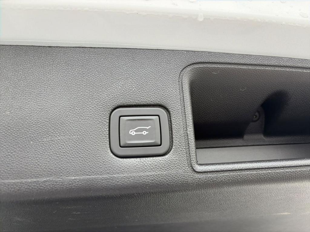 used 2024 GMC Terrain car, priced at $21,499
