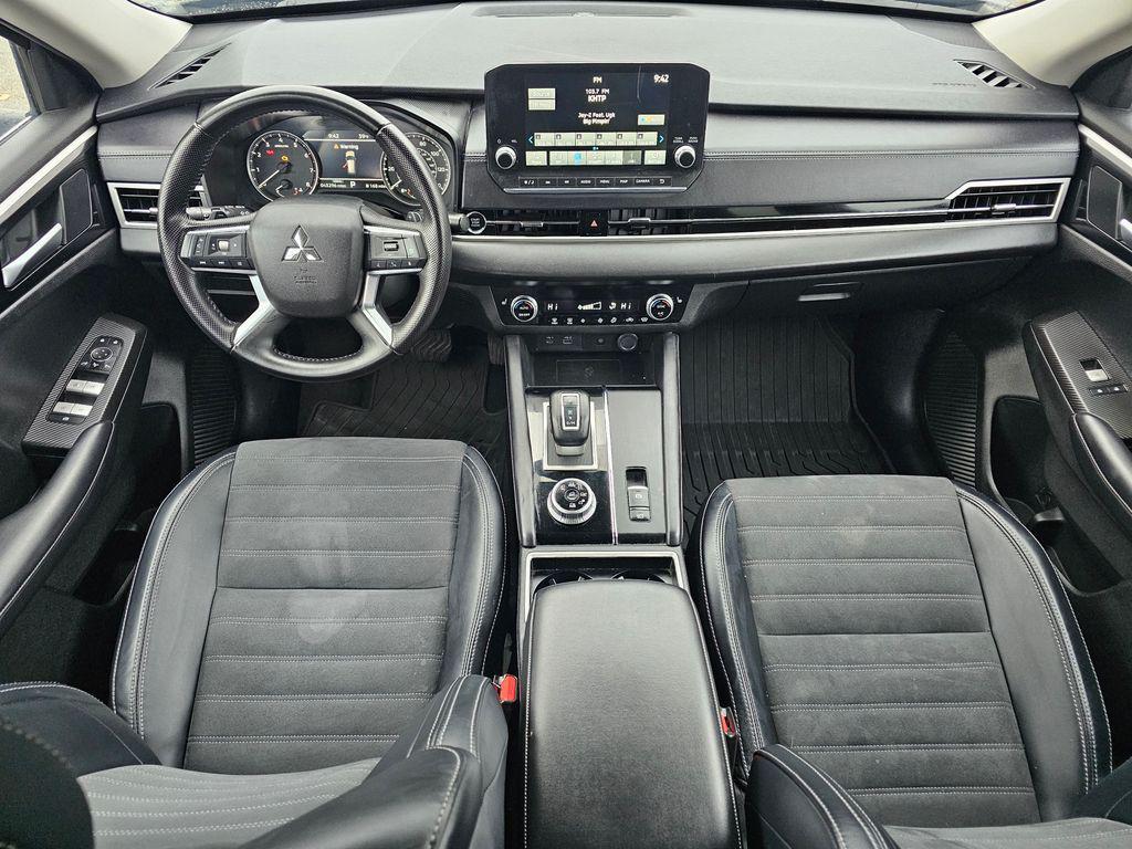 used 2024 Mitsubishi Outlander car, priced at $22,997