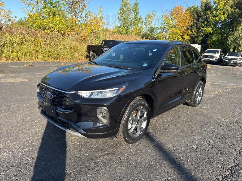used 2023 Ford Escape car, priced at $22,494