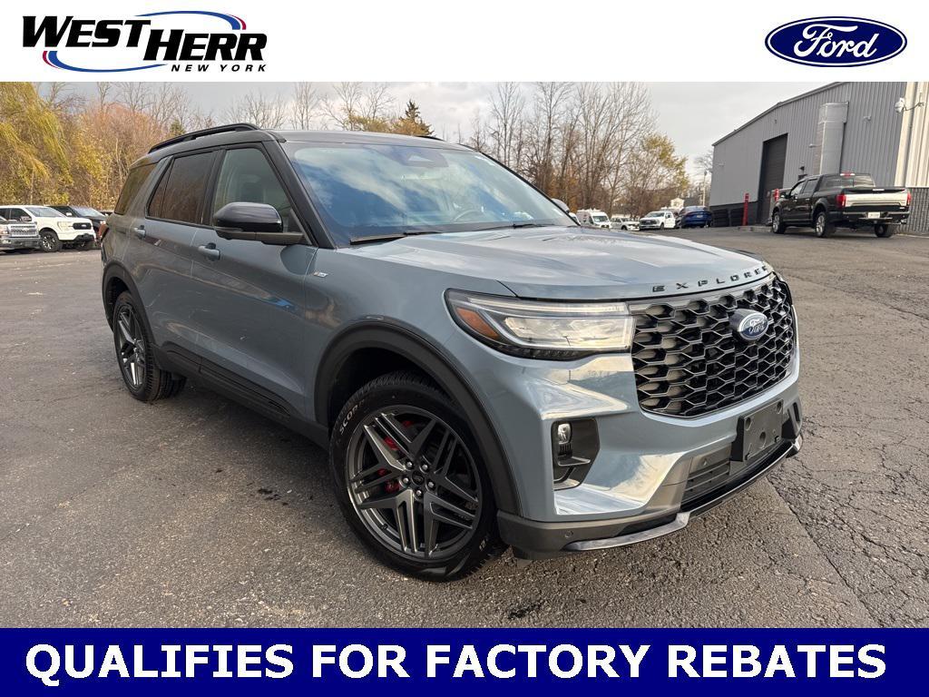 used 2025 Ford Explorer car, priced at $55,033