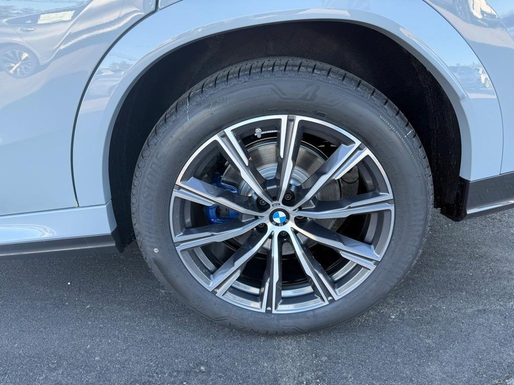 new 2026 BMW X6 car, priced at $89,700