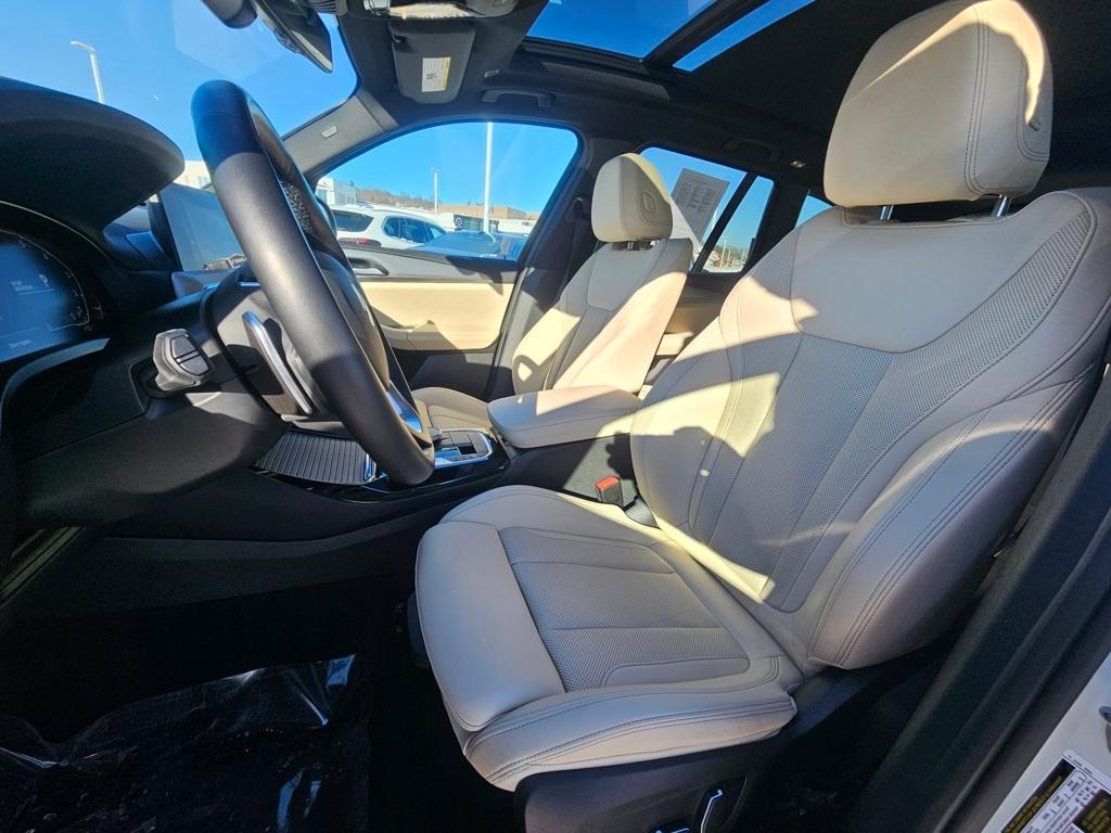 used 2024 BMW X3 car, priced at $40,996