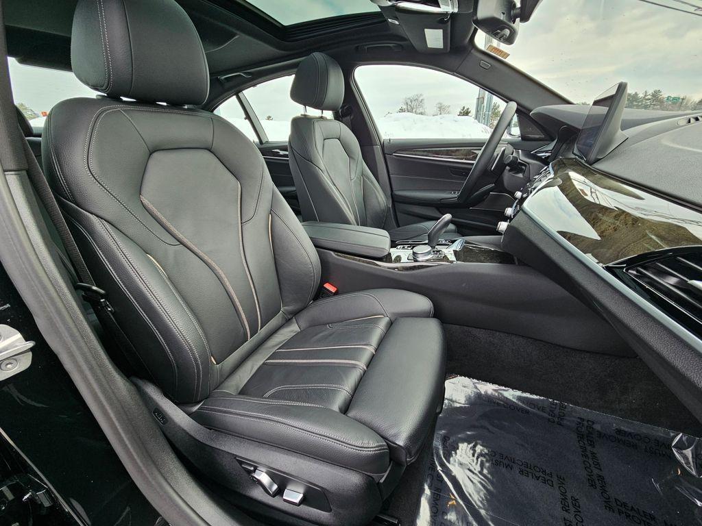 used 2022 BMW 540 car, priced at $46,261