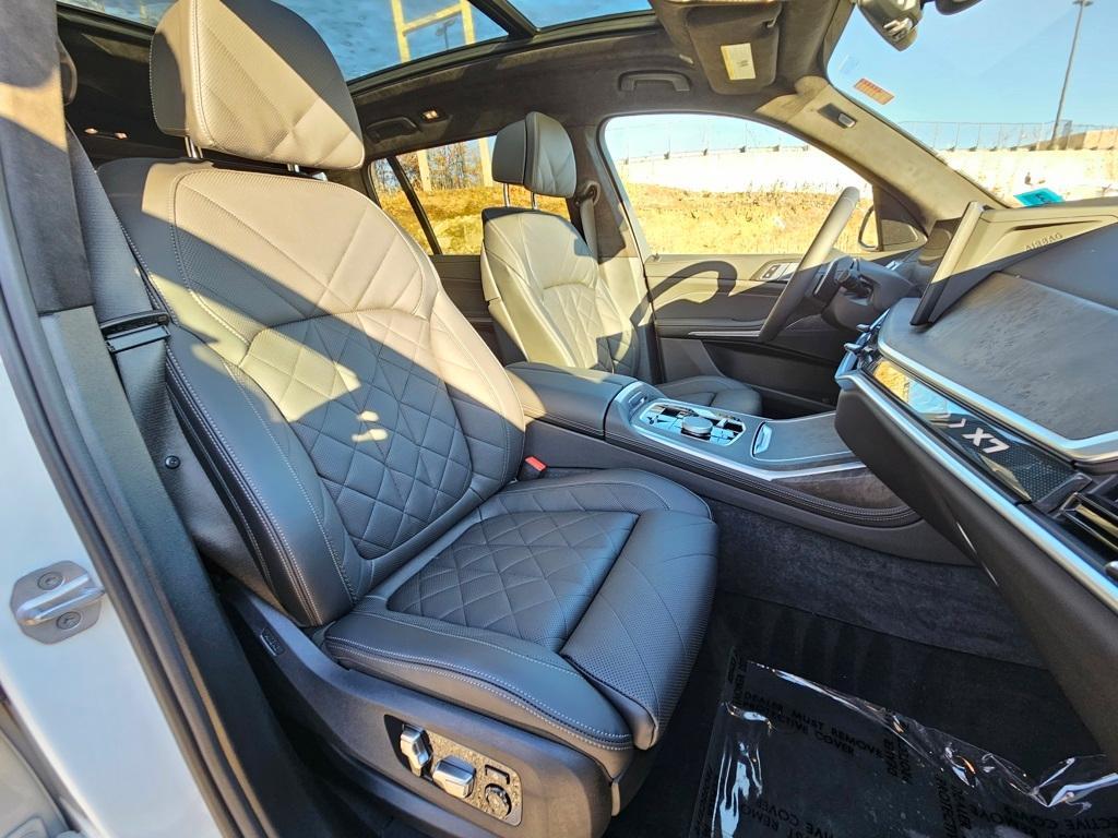 used 2025 BMW X7 car, priced at $69,751