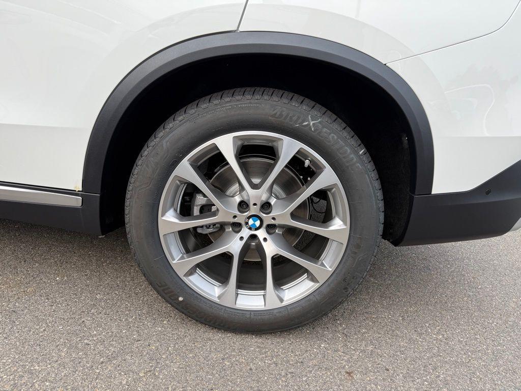 new 2026 BMW X5 car, priced at $78,175