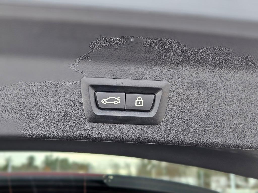 used 2023 BMW X3 car, priced at $51,076