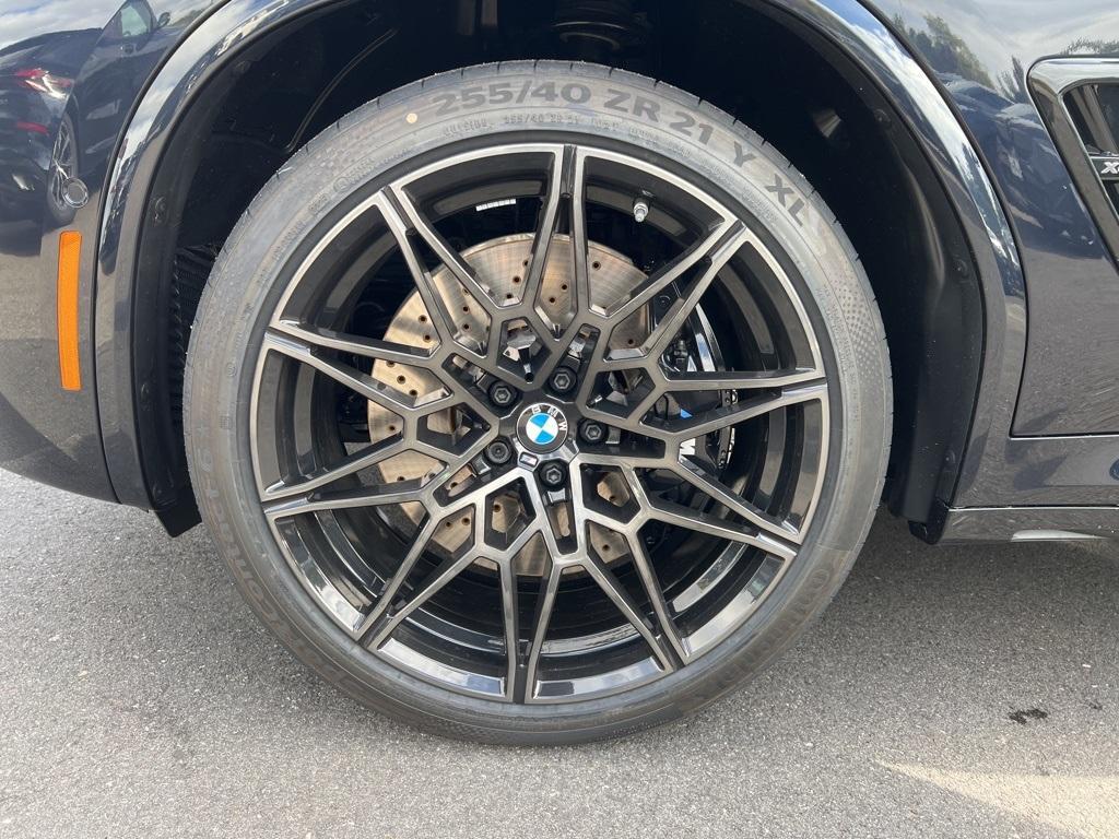 new 2025 BMW X4 M car, priced at $95,525