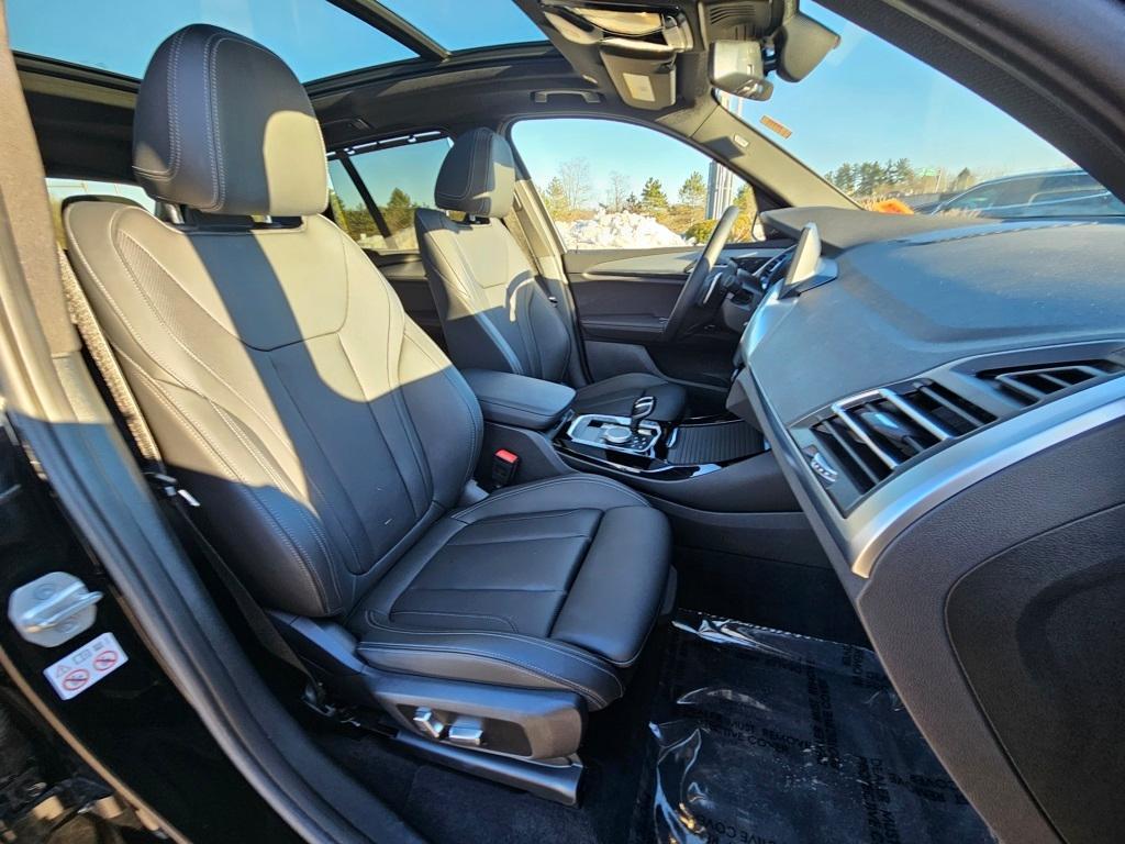 used 2023 BMW X3 car, priced at $38,124