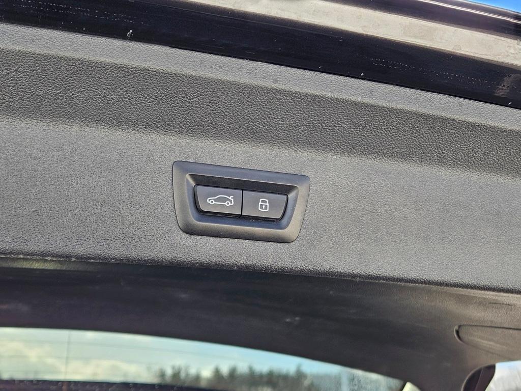 used 2024 BMW X3 car, priced at $39,396