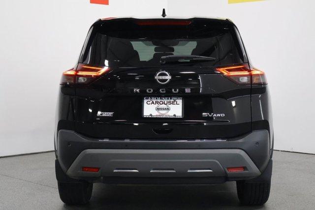 2023 Black Nissan Rogue