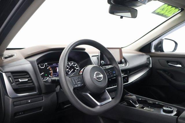 2023 Black Nissan Rogue