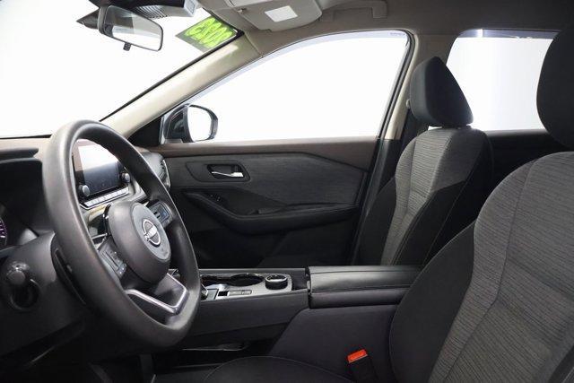 2023 Black Nissan Rogue