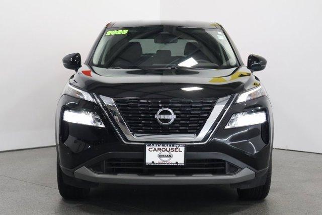 2023 Black Nissan Rogue