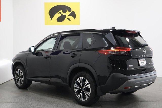 2023 Black Nissan Rogue
