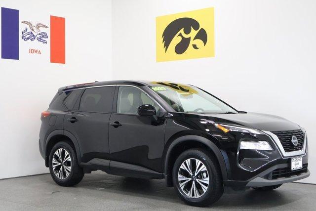 2023 Black Nissan Rogue