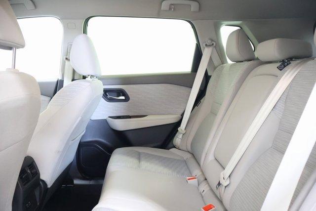 2023 Black Nissan Rogue